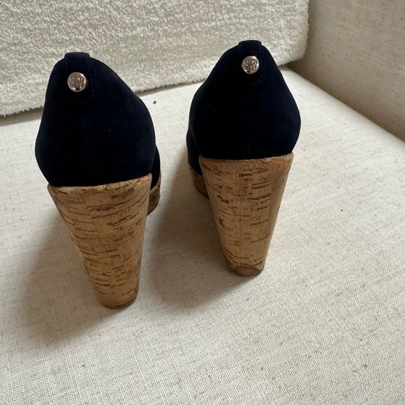 Rare Stuart Weitzman Corkswoon Navy Suede Platform Wedges US 8.5 $445 Retail - Picture 11 of 16